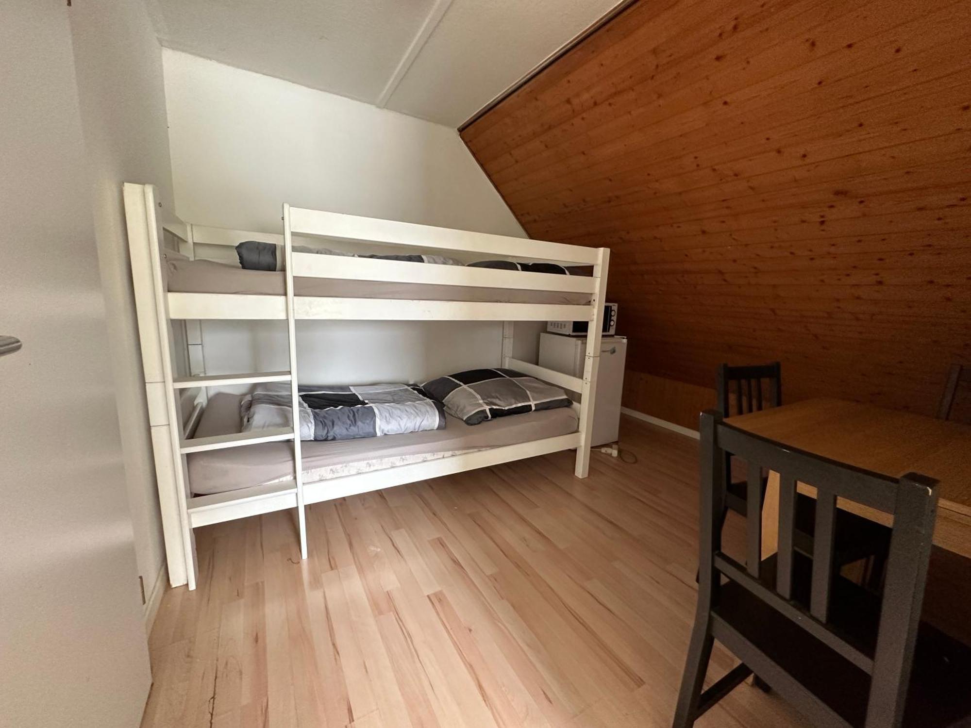 Hostel Airport Oberglatt Екстериор снимка