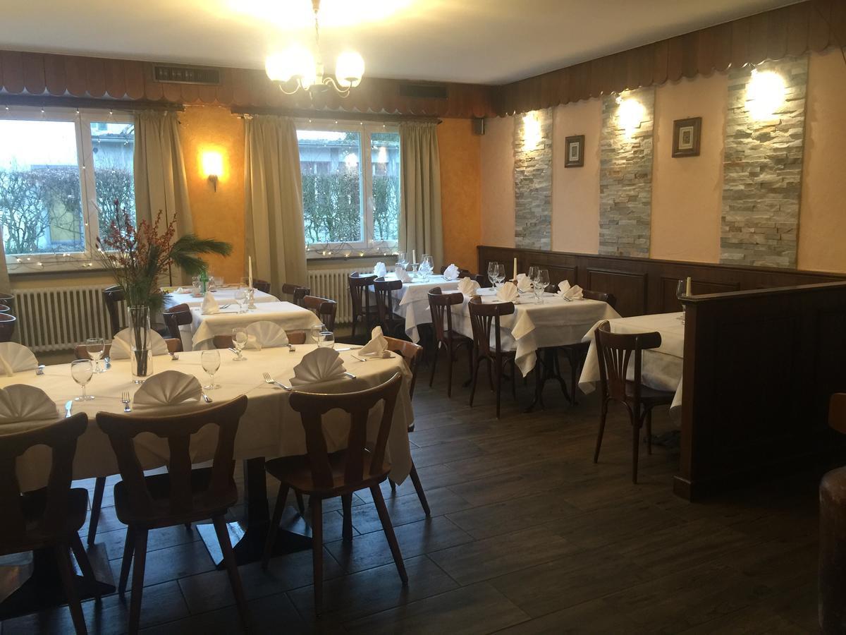 Hostel Airport Oberglatt Екстериор снимка