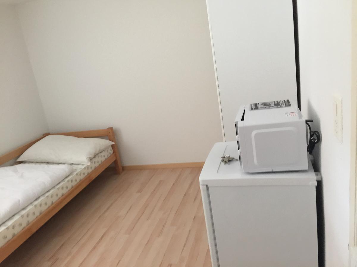 Hostel Airport Oberglatt Екстериор снимка