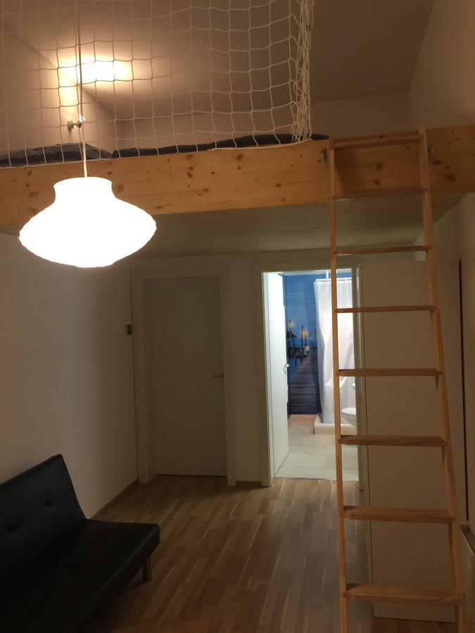 Hostel Airport Oberglatt Екстериор снимка
