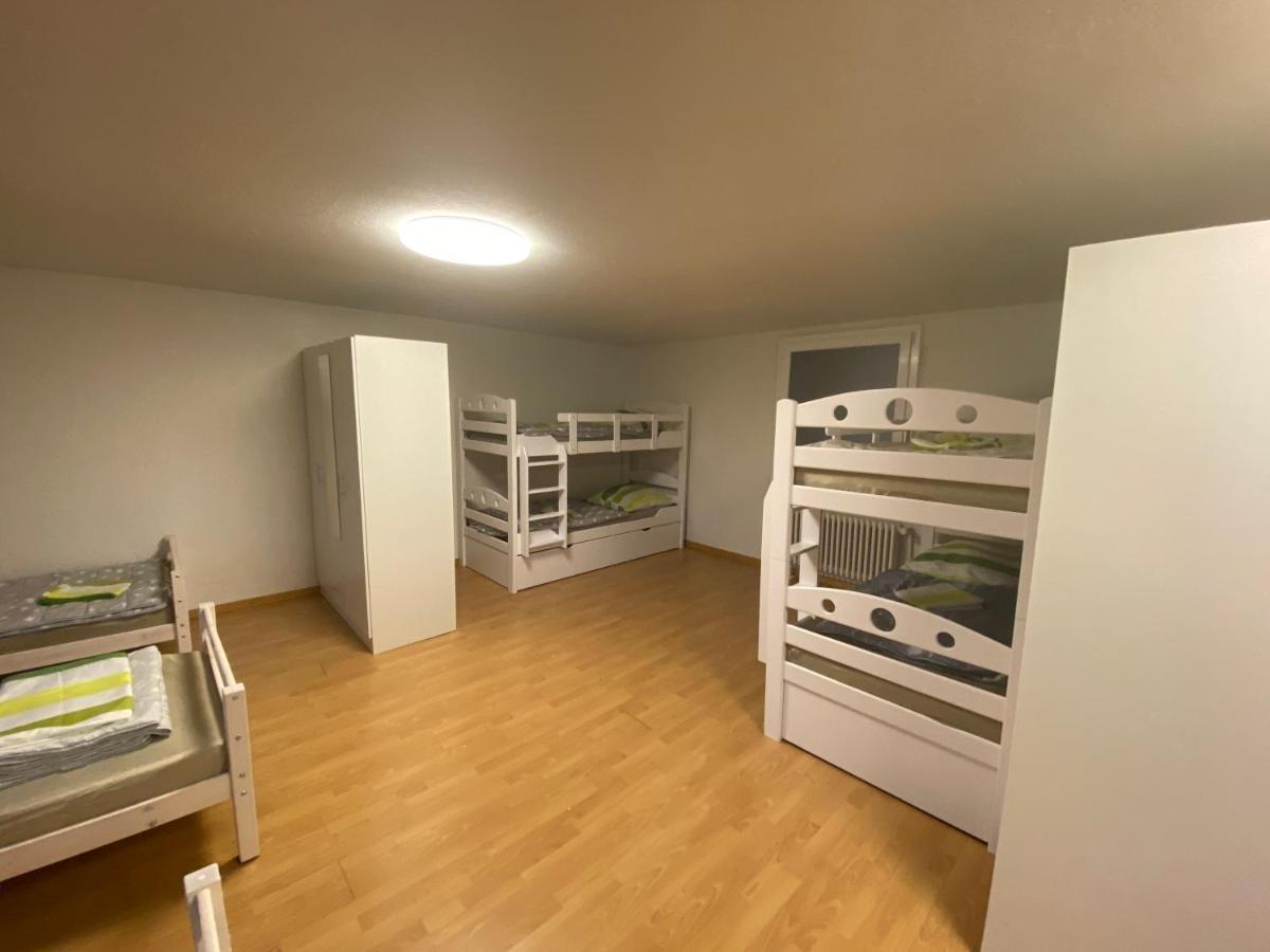 Hostel Airport Oberglatt Екстериор снимка
