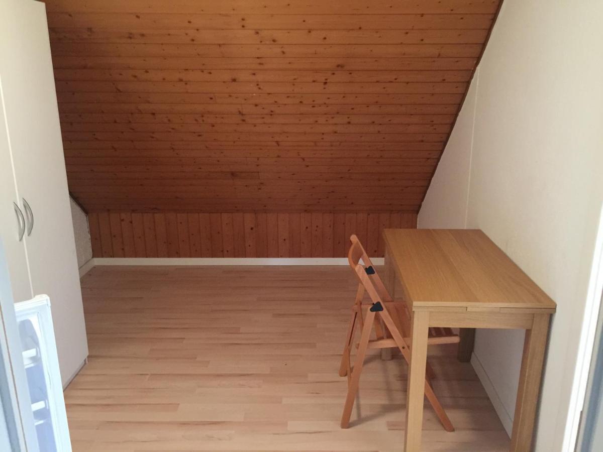 Hostel Airport Oberglatt Екстериор снимка